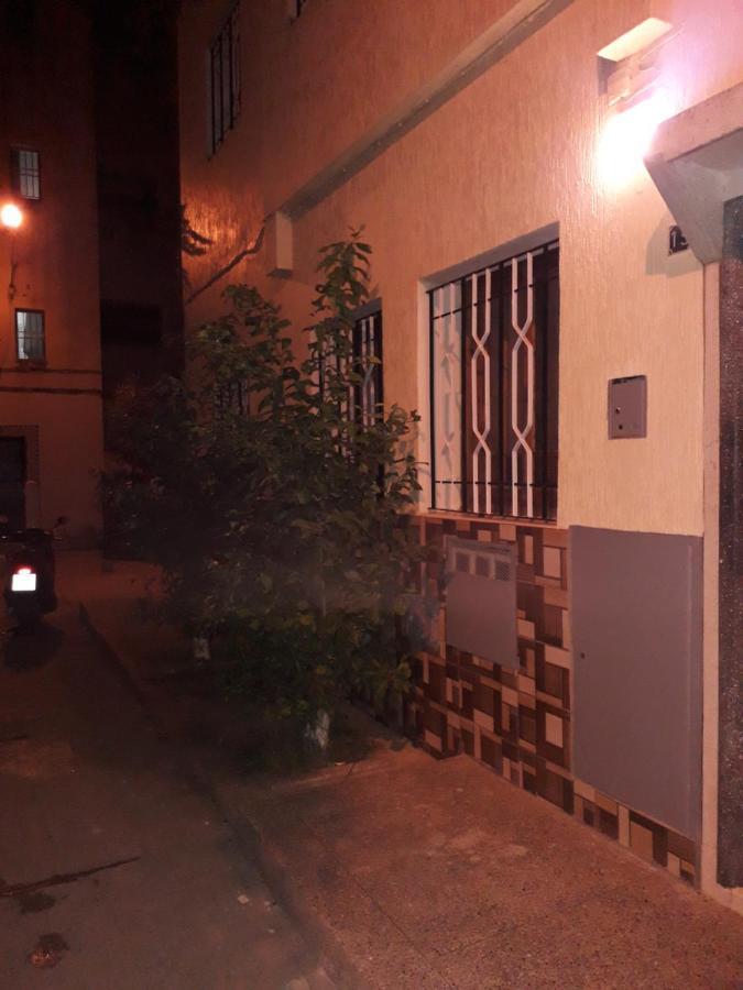Appartement Moderne 3 Chambres Fez Bagian luar foto